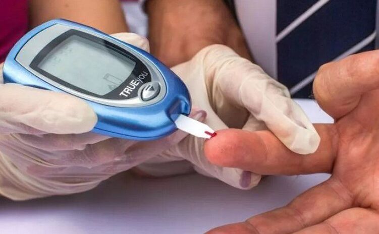 Osoba s čimbenicima rizika za dijabetes treba testirati krv na razinu glukoze.